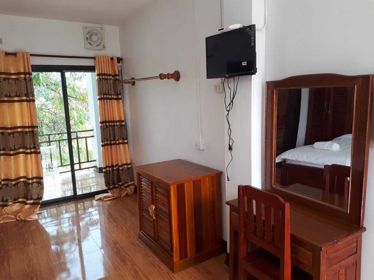 Alisona Hostel Vang Vieng Extérieur photo